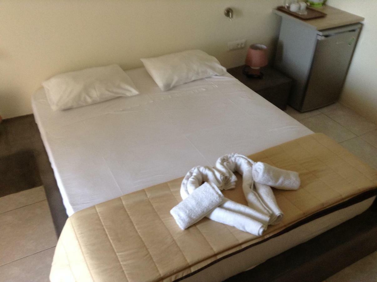 Romantic Spa Resort Exo Katikies  外观 照片